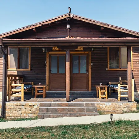 къщи брик 2 בית הארחה ספרבה בניה