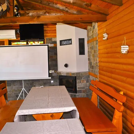 בית הארחה къщи брик 2 *