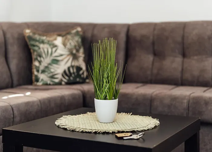 Къща за гости къщи брик 2 *