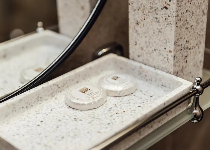 къщи брик 2 *