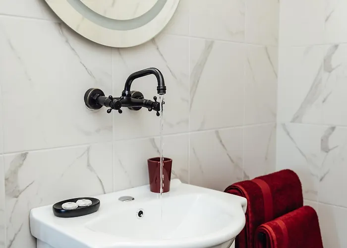 къщи брик 2 Къща за гости Сапарева Баня